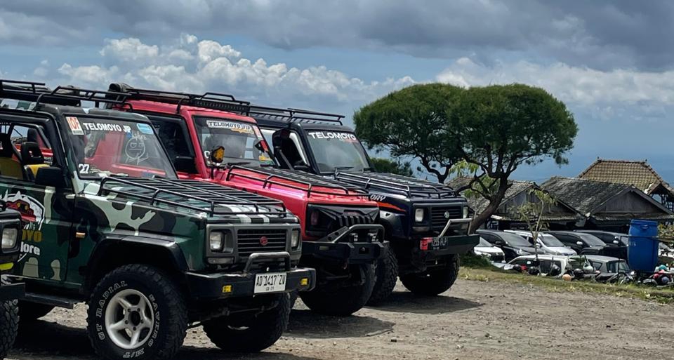 Sewa jeep Telomoyo Sunset